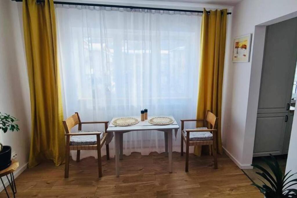 Warm And Cozy Studio Flat Near Straja Uricani  Bagian luar foto